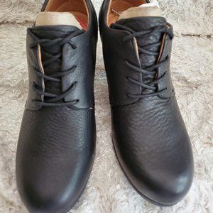 Comfortiva Naicy Black Size 8